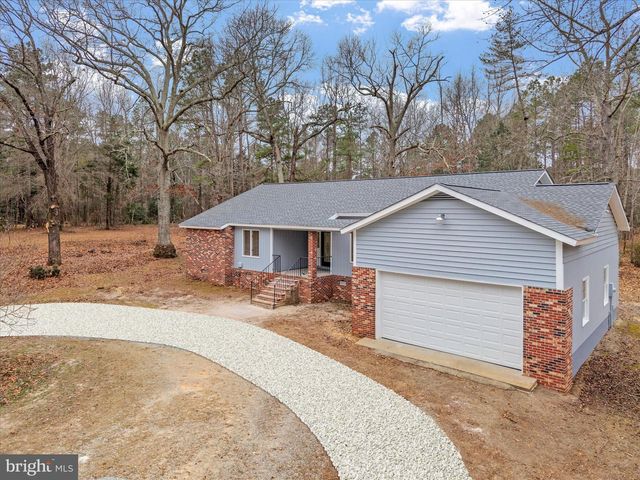 10009 RIVER RD, South Chesterfield, VA 23803