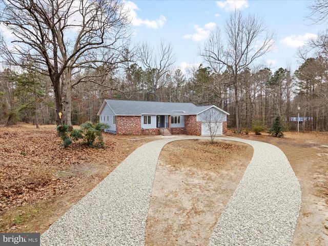 10009 RIVER RD, South Chesterfield, VA 23803