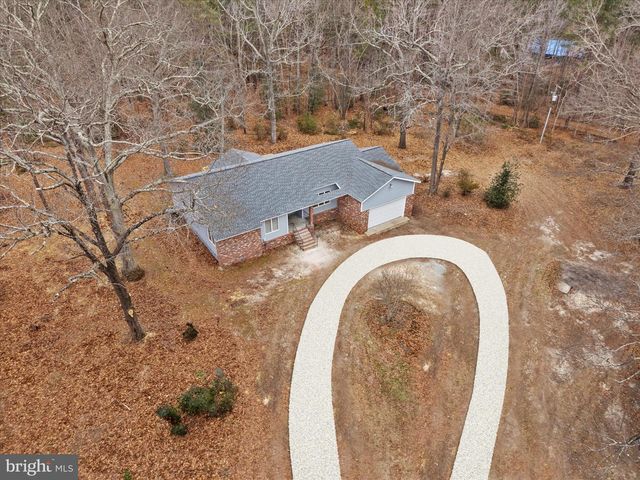 10009 RIVER RD, South Chesterfield, VA 23803