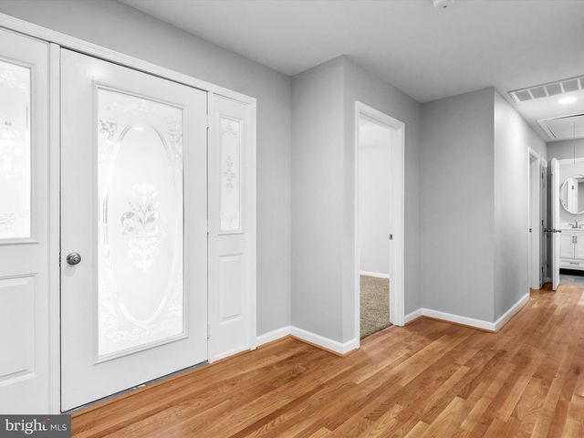 10009 RIVER RD, South Chesterfield, VA 23803