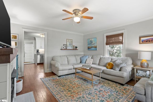 13 Stephenson Avenue, Greenville, SC 29617