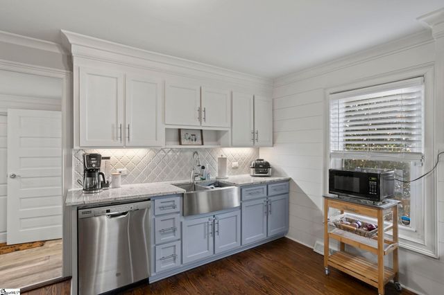 13 Stephenson Avenue, Greenville, SC 29617