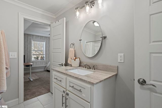 13 Stephenson Avenue, Greenville, SC 29617