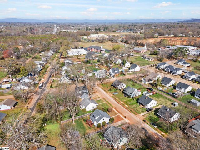 13 Stephenson Avenue, Greenville, SC 29617