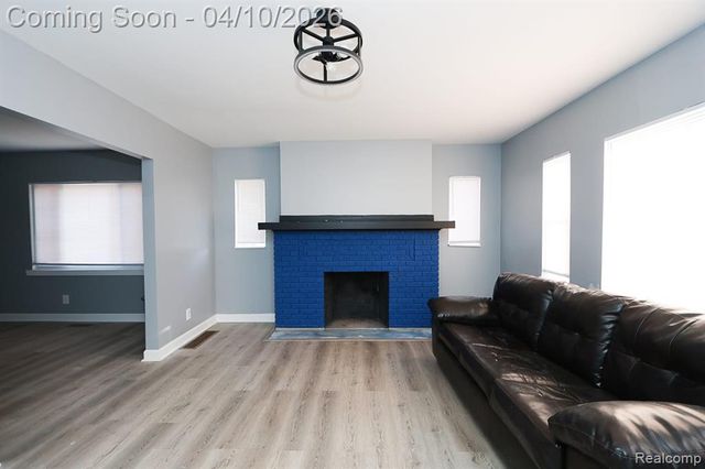 11733 Meyers Road, Detroit, MI 48227