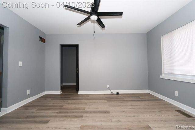 11733 Meyers Road, Detroit, MI 48227