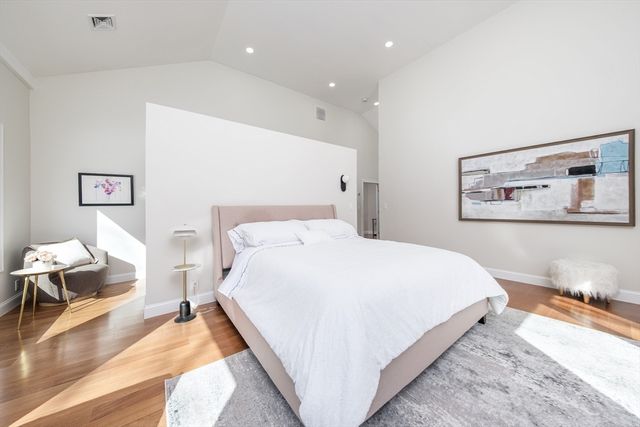 16 Summit St, Newton, MA 02458