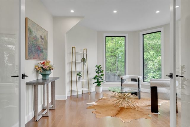 16 Summit St, Newton, MA 02458