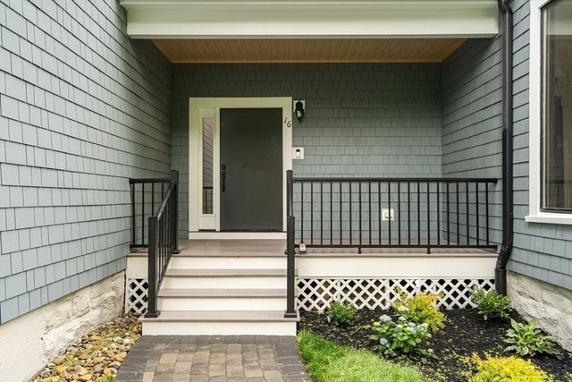 16 Summit St, Newton, MA 02458