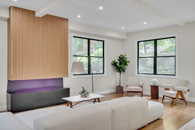16 Summit St, Newton, MA 02458