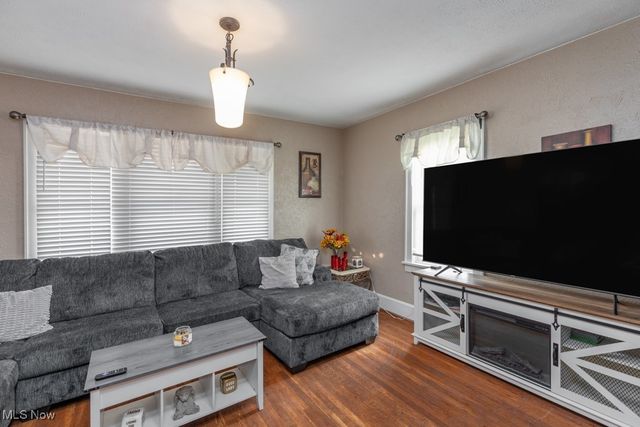 2001 Bryan Avenue SW, Canton, OH 44706