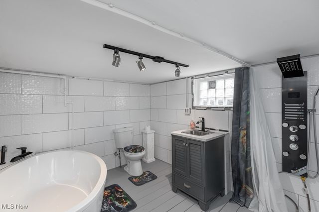 2001 Bryan Avenue SW, Canton, OH 44706