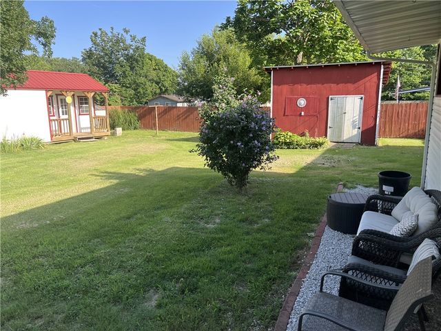 89 Creekview Road, Harrison, AR 72601