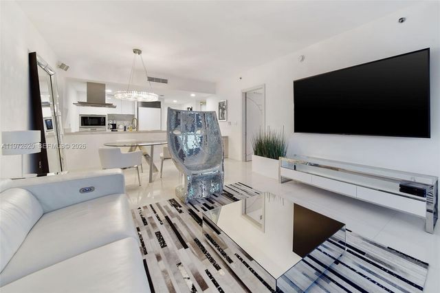 495 Brickell Ave 4209, Miami, FL 33131