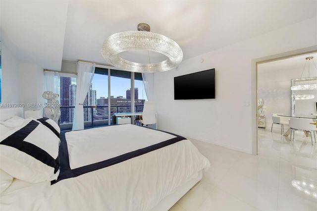 495 Brickell Ave 4209, Miami, FL 33131