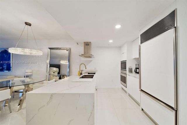 495 Brickell Ave 4209, Miami, FL 33131