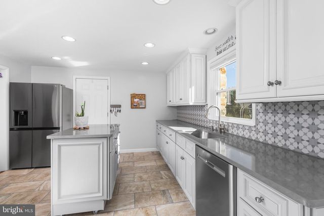 1101 GYPSY LN W, Towson, MD 21286