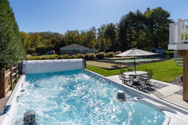 1101 GYPSY LN W, Towson, MD 21286