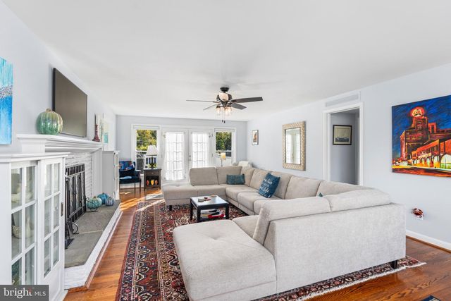 1101 GYPSY LN W, Towson, MD 21286