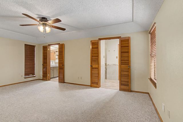 604 Baker Drive, Hurst, TX 76054