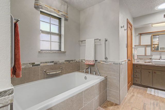 604 Baker Drive, Hurst, TX 76054