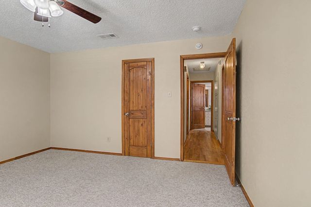 604 Baker Drive, Hurst, TX 76054