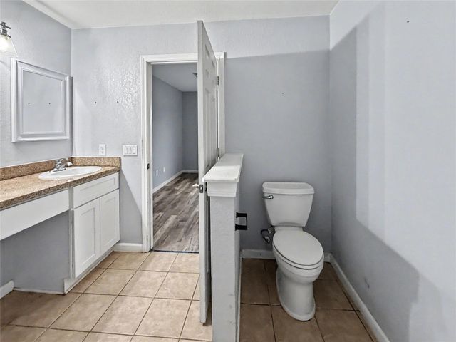 3415 E Bayou Drive, Shoreacres, TX 77571