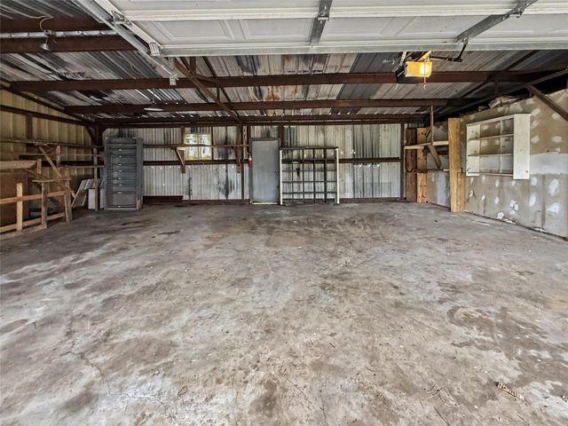 3415 E Bayou Drive, Shoreacres, TX 77571