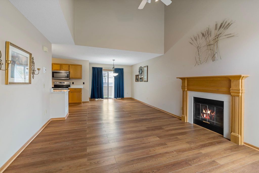 13891 Granada Way 39, Apple Valley, MN 55124 — photo 3