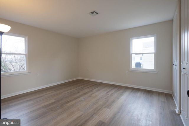 38 NARBERTH PL, Southampton, NJ 08088