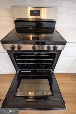 38 NARBERTH PL, Southampton, NJ 08088