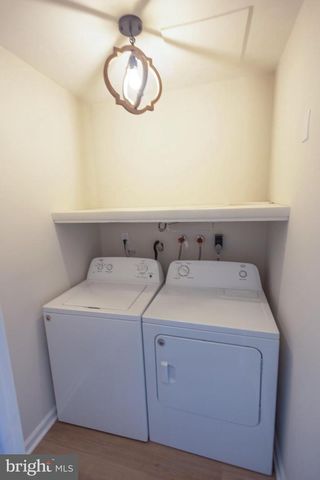 38 NARBERTH PL, Southampton, NJ 08088