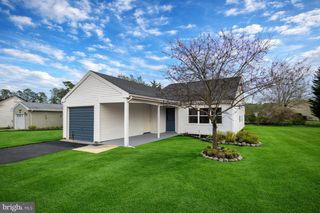 38 NARBERTH PL, Southampton, NJ 08088