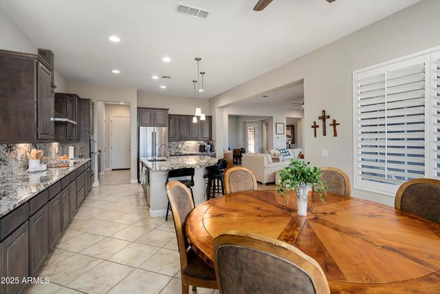 26534 W ABRAHAM Lane, Buckeye, AZ 85396