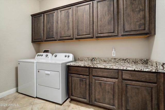 26534 W ABRAHAM Lane, Buckeye, AZ 85396