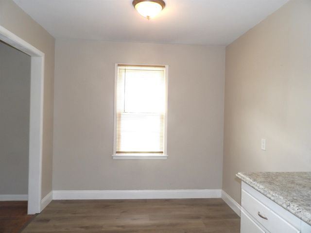 826 N Kokomo Ave, Derby, KS 67037