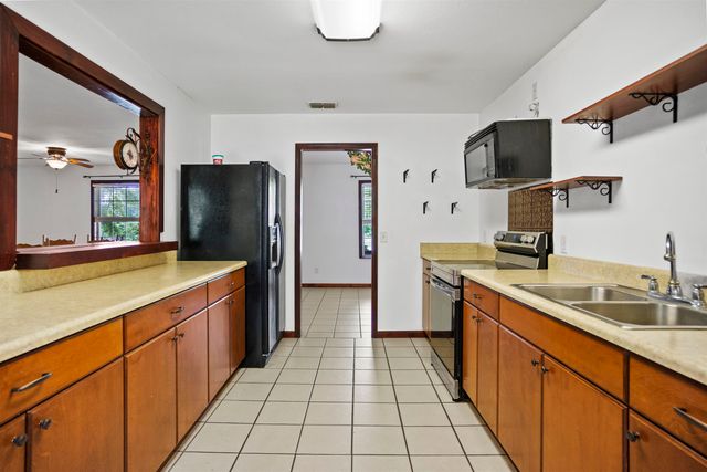 15766 NE Bob Sanders Road, Hosford, FL 32334