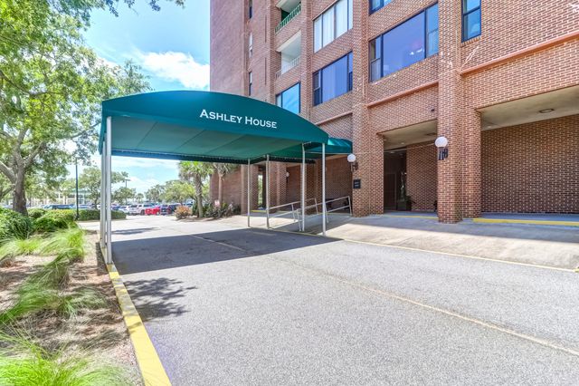 14 Lockwood Drive Apt 9j, Charleston, SC 29401