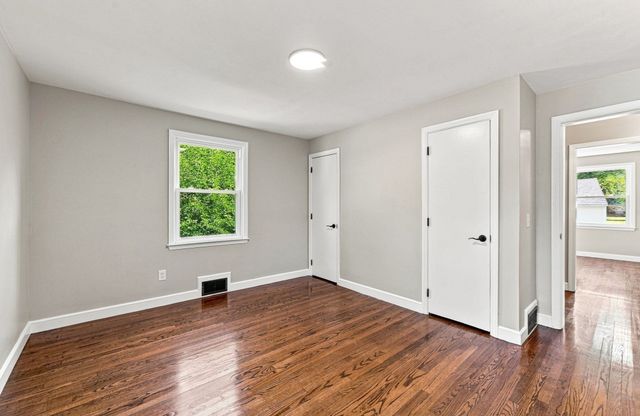 3 Maplelawn Dr, Monson, MA 01057