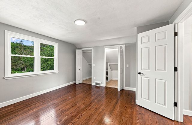 3 Maplelawn Dr, Monson, MA 01057