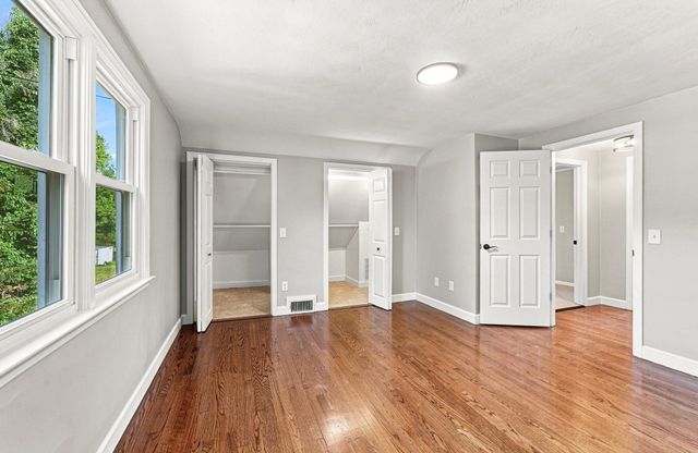 3 Maplelawn Dr, Monson, MA 01057