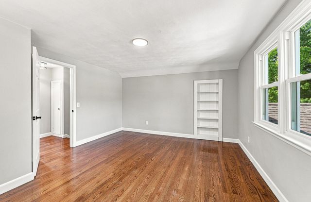 3 Maplelawn Dr, Monson, MA 01057