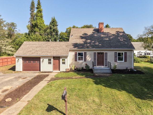 3 Maplelawn Dr, Monson, MA 01057