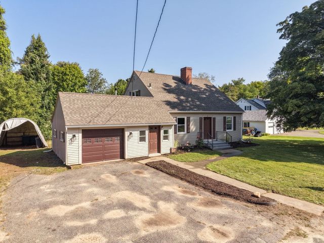 3 Maplelawn Dr, Monson, MA 01057