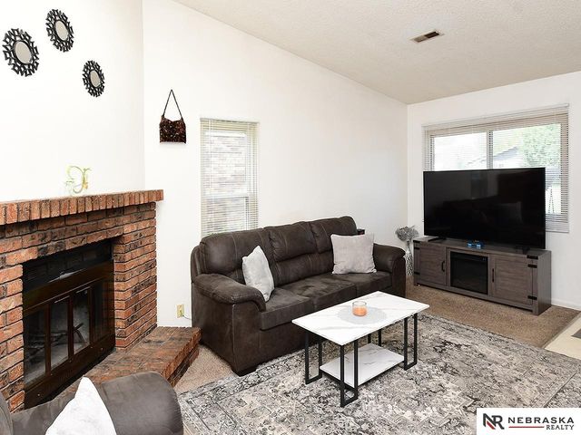 1124 SW 10th Circle, Lincoln, NE 68522