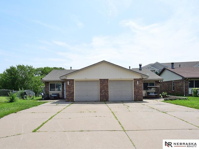 1124 SW 10th Circle, Lincoln, NE 68522