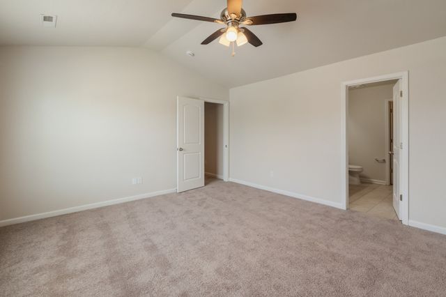 3205 Dizzy Dean Dr, Murfreesboro, TN 37128
