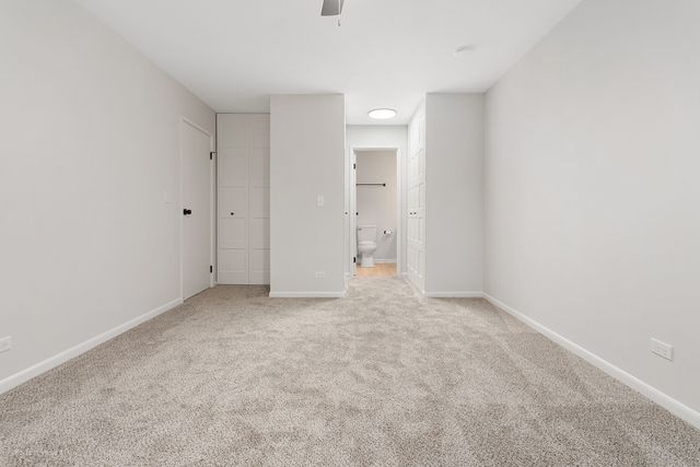 3008 Roberts Drive 7, Woodridge, IL 60517