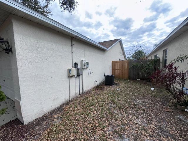 1451 MOHRLAKE DRIVE, Brandon, FL 33511