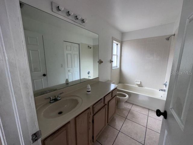 1451 MOHRLAKE DRIVE, Brandon, FL 33511